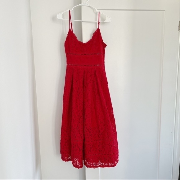 NSR Dress Red Lace Midi Dress NWT Medium - Picture 4 of 8